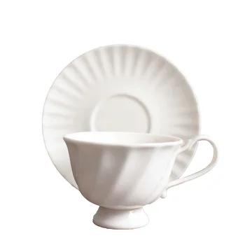 Europene de cafea ceasca si Farfurie Set alb pur simplu ceașcă de cafea os nou china cana ceramica cu flori căni cești de cafea ceașcă drăguț